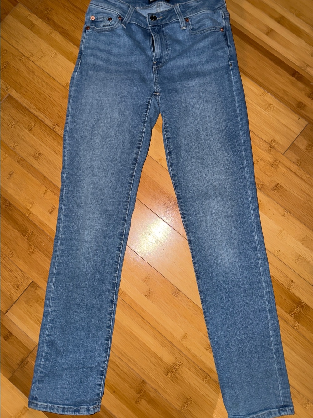 GAP Women's Light Blue Skinny Jeans